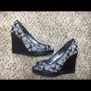 Coach Peep Toe Wedge Heel Size 7.5 Pristine